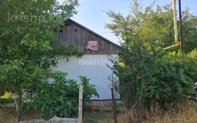 Отдельный дом · 2 комнаты · 30 м² · 8 сот., мкр Бозарык , Садовод 127 за 9 млн 〒 в Шымкенте, Абайский р-н — фото 2