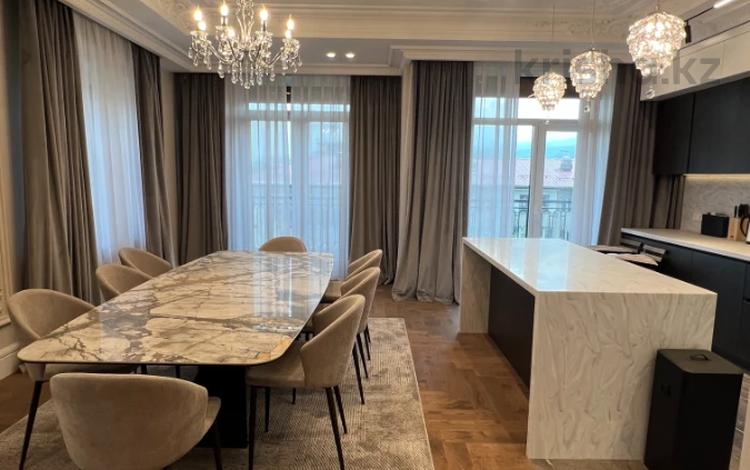 3-бөлмелі пәтер · 240 м² · 4/5 қабат, Тулебаева 95/1 — Богенбай батыра, бағасы: 4 млн ₸ в Алматы, Медеуский р-н — фото 14