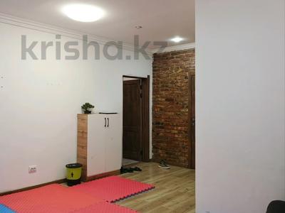 Свободное назначение, офисы, магазины и бутики, образование · 161.5 м² за 44 млн ₸ в Караганде, Казыбек би р-н