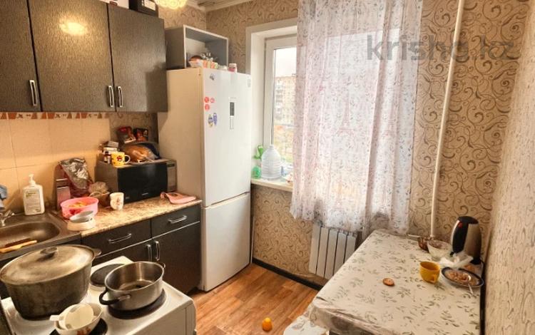 4-бөлмелі пәтер · 62 м² · 4/5 қабат, ул. Абая, бағасы: 12.3 млн ₸ в Темиртау — фото 2