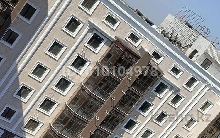 2-комнатная квартира · 80.6 м² · 9/9 этаж, Молдагулова 5/4 за 35 млн 〒 в Уральске — фото 2