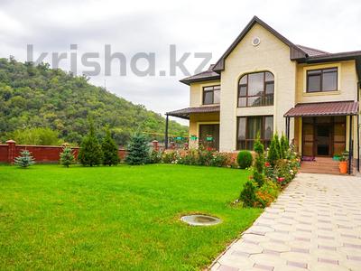 Жеке үй · 4 бөлме · 261 м² · 14 жүзд., Көктөбе ш/а., Диваева, бағасы: 270 млн ₸ в Алматы, Медеуский р-н