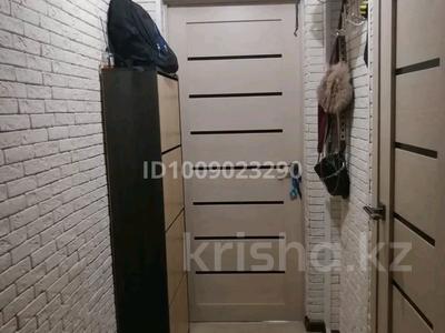1-бөлмелі пәтер · 30 м² · 3/5 қабат, Пришахтинск, Пришахтинск, 21й микрорайон 4, бағасы: 9.5 млн ₸ в Караганде, Алихана Бокейханова р-н