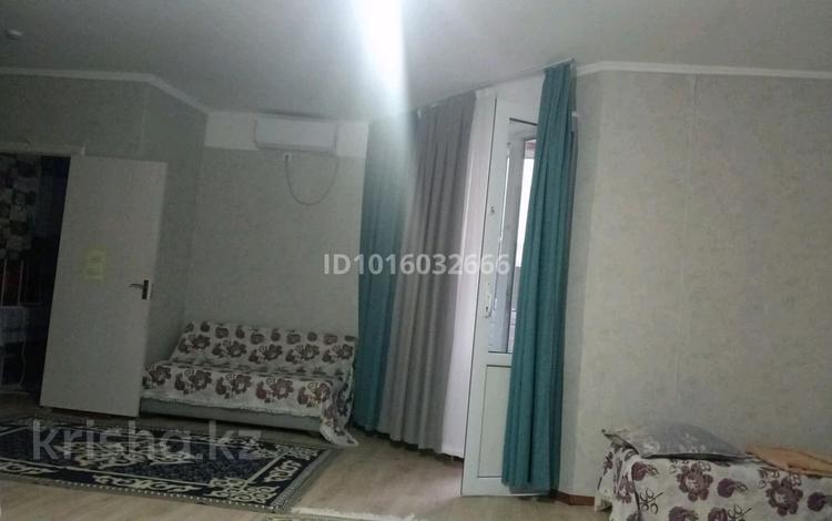 3-комнатная квартира · 80 м² · 7/7 этаж, Жаңақала 11 көше 6 дом — Туран мол карама карсы за 120 000 ₸ в Туркестане — фото 2