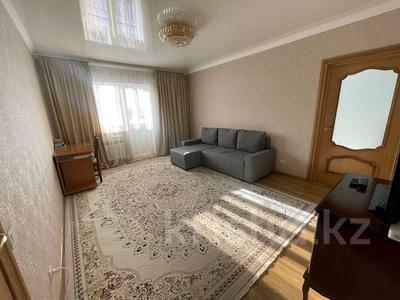 2-комнатная квартира, 54 м², 7/17 этаж, Улы Дала — Бухар жырау за 35 млн 〒 в Астане, Есильский р-н