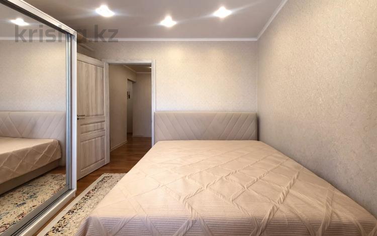 3-бөлмелі пәтер · 64 м² · 7 қабат, Кунаева 68 — Женис, бағасы: 26 млн ₸ в Уральске — фото 2