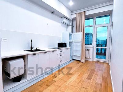 2-комнатная квартира · 80 м² · 4/13 этаж, 16-й мкр 111 — МОРЕ,АКВАПАРК,ХАЛЫК АРЕНА,ЦЕНТР ГОРОДА за 13 000 ₸ в Актау