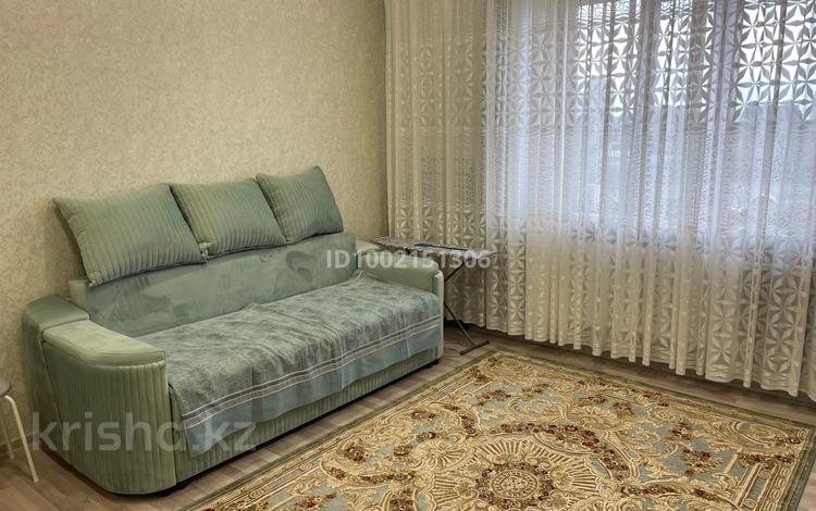 1-комнатная квартира · 38.8 м² · 3/3 этаж, мкр Городской Аэропорт, Алтын Арка 17 за ~ 20 млн ₸ в Караганде, Казыбек би р-н — фото 2