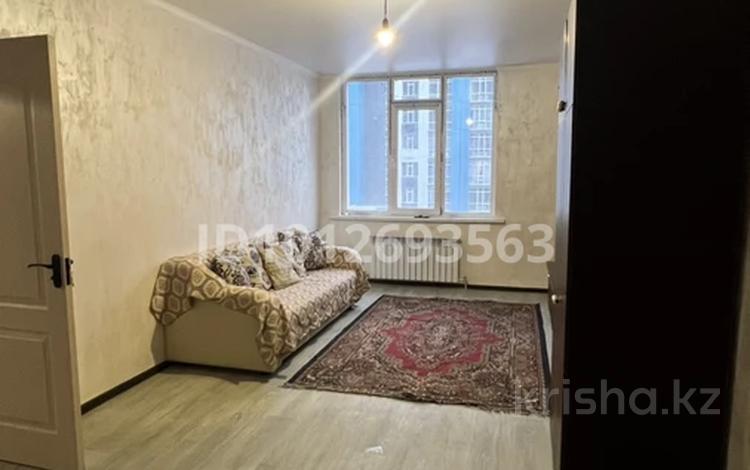 1-бөлмелі пәтер · 44 м² · 3/9 қабат, мкр Кокжиек, Жолымбет, бағасы: 24 млн ₸ в Алматы, Жетысуский р-н — фото 2