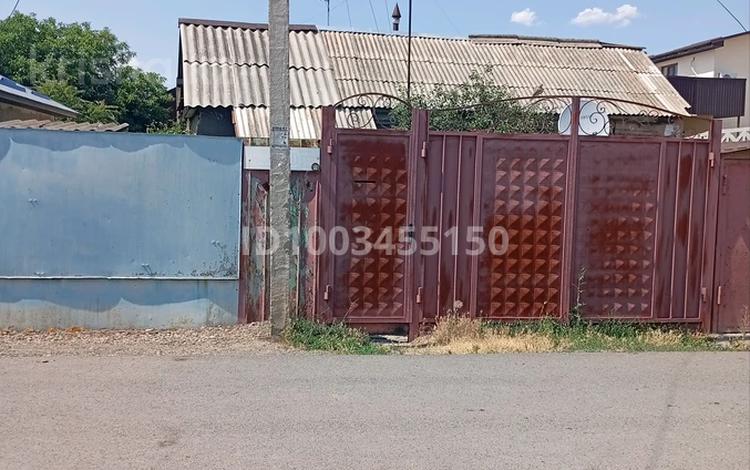 Отдельный дом · 6 комнат · 77 м² · 6 сот., 4 й переулок Хаджи-Мукана 11 — Находится вблизи проспекта Джамбула за 27 млн 〒 в Таразе — фото 2