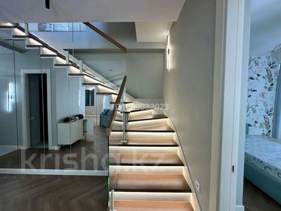 4-комнатная квартира · 192 м², мкр Тау Самал, Керей-Жанибек хандар — Оспанова за 310 млн ₸ в Алматы, Медеуский р-н