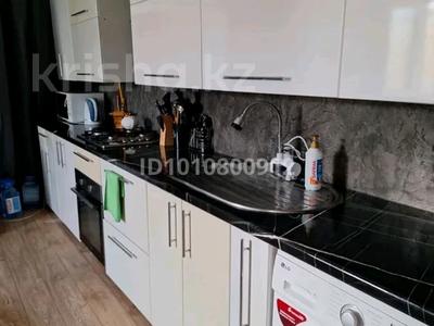 Отдельный дом · 3 комнаты · 87 м² · 8.25 сот., Литейная , Даля — Магазин ,,Чайка" за 21 млн ₸ в Деркуле