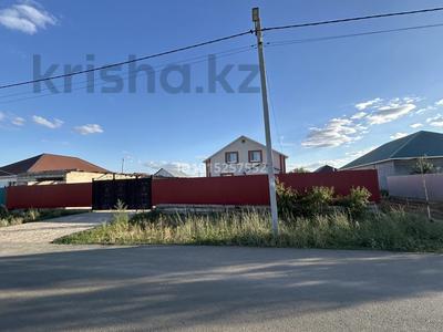 Жеке үй · 6 бөлме · 200 м² · 8 жүзд., Сарыарқа, Бердібек С 14 — Таксай, бағасы: 56.9 млн ₸ в Деркуле, Сарыарка