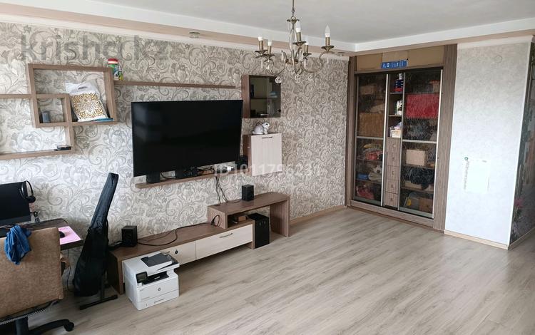 2-бөлмелі пәтер · 70.5 м² · 9/9 қабат, Торайгырова 59, бағасы: 30 млн ₸ в Павлодаре — фото 2