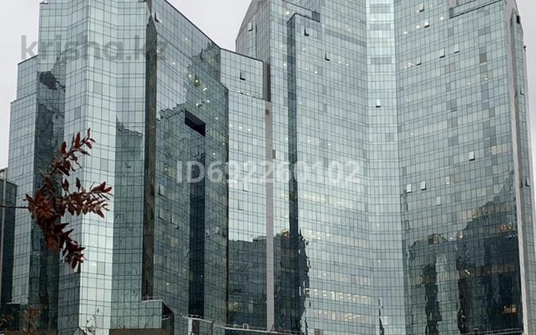 Паркинг · 20 м² · Аль-Фараби 13 за 35 000 〒 в Алматы, Бостандыкский р-н — фото 2