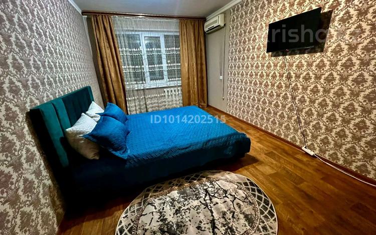 1-бөлмелі пәтер · 40 м² · 2/10 қабат, 11 ш/а., бағасы: 8 000 ₸ в Актобе, мкр 11 — фото 2
