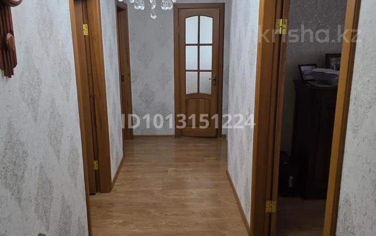 4-бөлмелі пәтер · 83.4 м² · 2/10 қабат, Набережная 5, бағасы: 50 млн ₸ в Павлодаре — фото 2