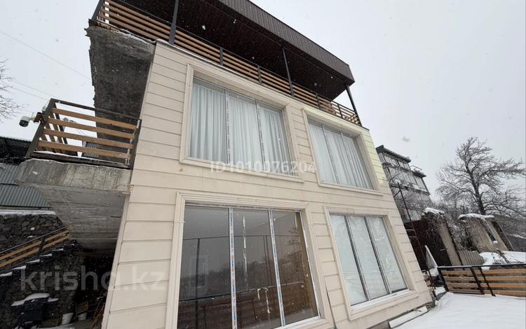 Дача · 4 комнаты · 240 м² · 7 сот., мкр Каменское плато, Кербулакская за 110 млн 〒 в Алматы, Медеуский р-н — фото 2