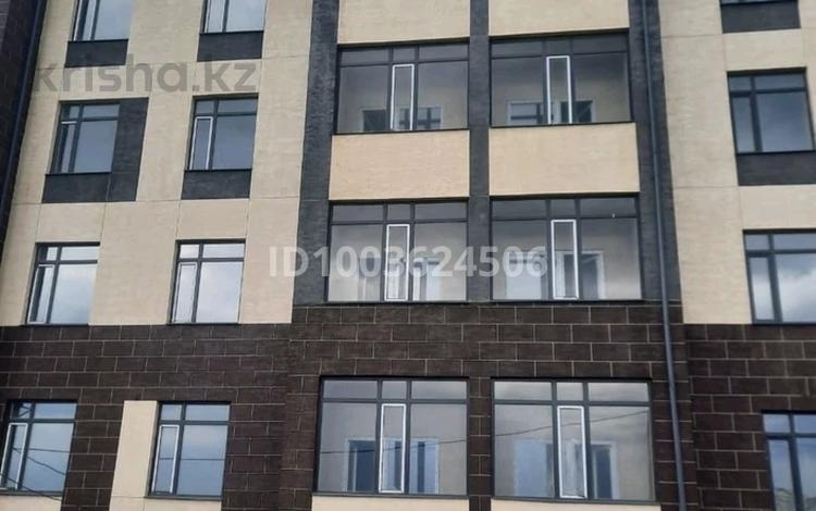 1-комнатная квартира · 33.3 м² · 5/5 этаж, Акжан за 12 млн 〒 в Астане, Есильский р-н — фото 2