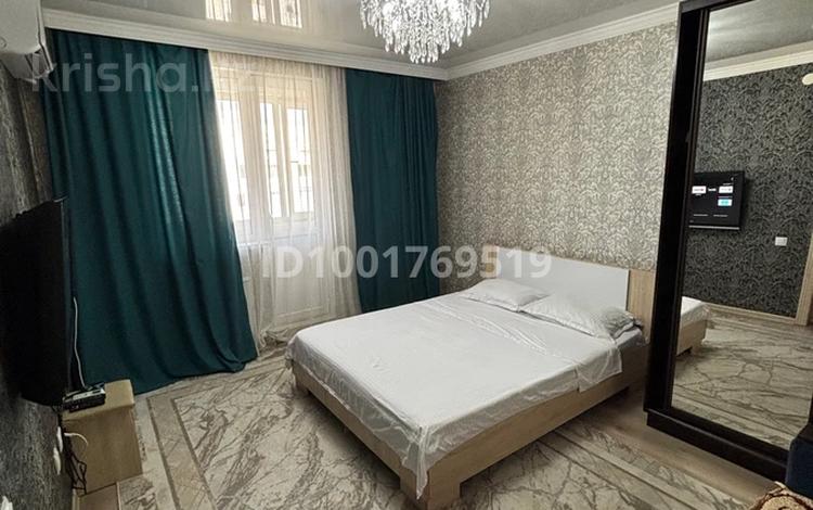 1-комнатная квартира · 36 м² · 12/12 этаж, мкр Акбулак, 1-я улица 71 за 15 000 ₸ в Алматы, Алатауский р-н — фото 12