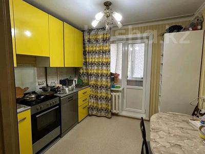 2-комнатная квартира, 54 м², 1/5 этаж, Назарбаева за 17.5 млн 〒 в Петропавловске