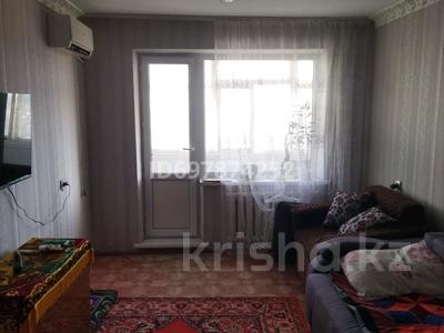 2-комнатная квартира · 44 м² · 4/5 этаж, Ауэзова 83 за 13 млн 〒 в Аксу