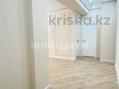 2-комнатная квартира · 66.4 м² · 6/9 этаж, 189 квартал 25/1 за 39.5 млн 〒 в Шымкенте, Каратауский р-н