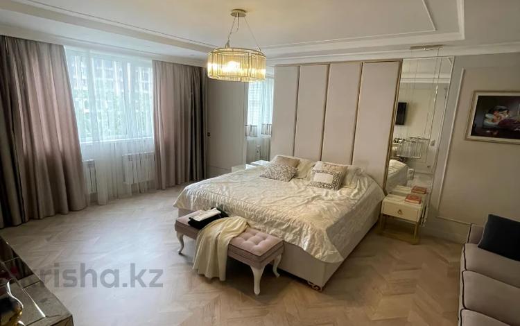 5-бөлмелі пәтер, 300 м², 4/9 қабат, Шашкина 9В — Аль-Фараби, бағасы: 215 млн 〒 в Алматы, Бостандыкский р-н — фото 21