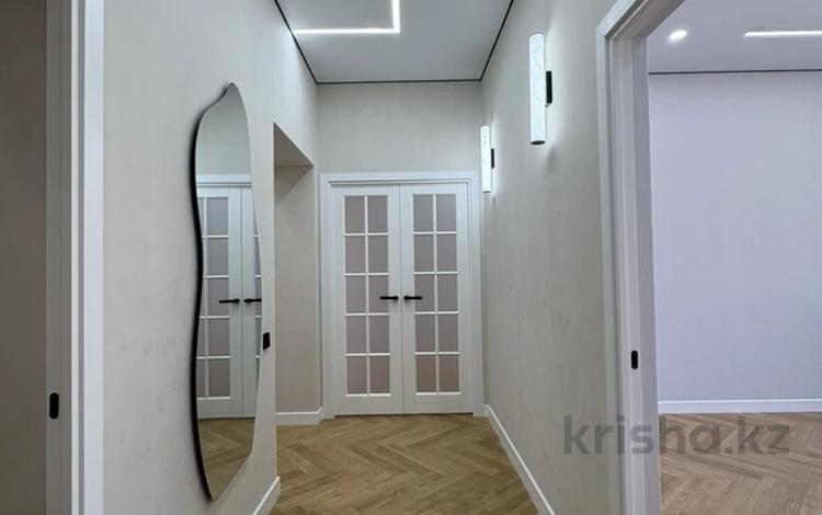 2-комнатная квартира · 67 м² · 6/7 этаж, 17-й мкр 51 за 32 млн ₸ в Актау — фото 2