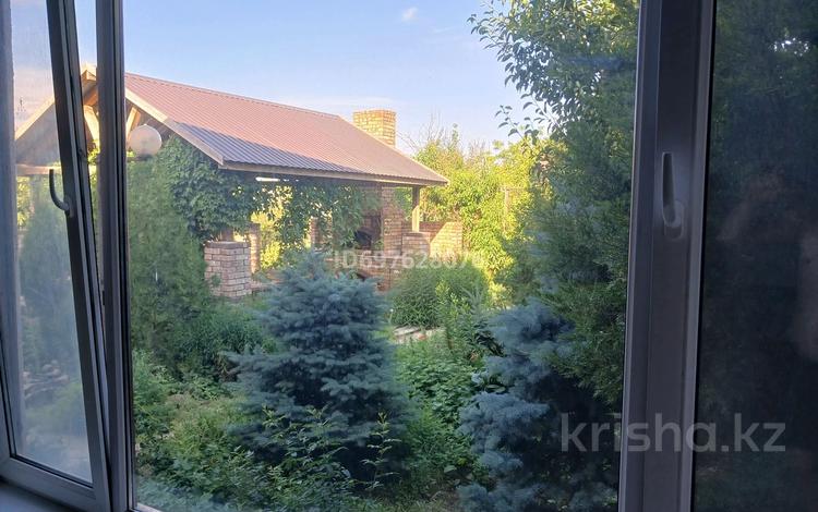 Отдельный дом · 6 комнат · 150 м² · 18 сот., пгт Балыкши, улица грушевая 127 — С/о химик за 45 млн 〒 в Атырау — фото 2