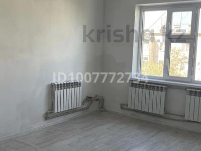 1-бөлмелі пәтер · 32 м² · 5/5 қабат, мкр Мынбулак 2а — Диана маназинінің арқы жағында, бағасы: 9 млн ₸ в Таразе