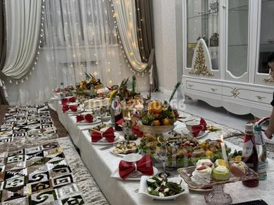 2-бөлмелі пәтер · 74 м² · 11/11 қабат, 17-й мкр. 43, бағасы: 27 млн ₸ в Актау, 18-й мкр 