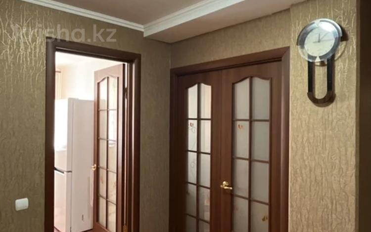 2-бөлмелі пәтер · 53 м² · 2/5 қабат, Назарбаева — революция, бағасы: 16.5 млн ₸ в Уральске — фото 2