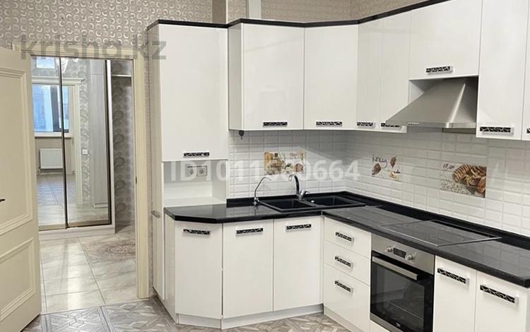 2-бөлмелі пәтер · 72.5 м² · 7/15 қабат, Туркестан 10, бағасы: 43.5 млн ₸ в Астане, Есильский р-н — фото 3
