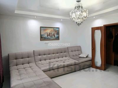 2-комнатная квартира · 53 м² · 3/10 этаж, Майкудук, Майкудук, мкр Голубые пруды — Сырдария супермаркет за 20 млн 〒 в Караганде, Алихана Бокейханова р-н