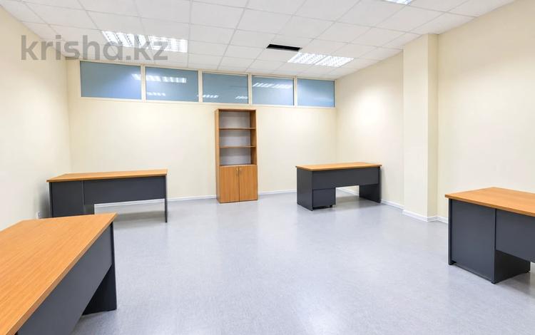 Офисы, образование, кабинеты и рабочие места · 29 м² за 211 200 ₸ в Астане, р-н Байконур — фото 3