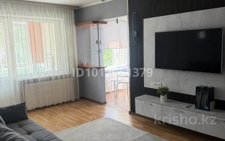3-комнатная квартира · 60 м² · 4/5 этаж, мкр Орбита-4 — Мустафина-Биржана за 400 000 ₸ в Алматы, Бостандыкский р-н — фото 2