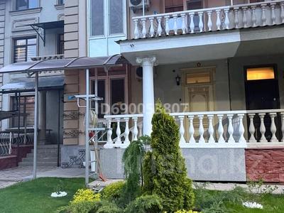 Продажа квартир в Алматы: 5-комнатная квартира · 241 м², мкр Таусамалы, 6 линия за 200 млн 〒 5-комнатная квартира · 241 м², мкр Таусамалы, 6 линия за 200 млн 〒 в Алматы, Наурызбайский р-н