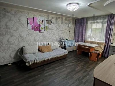 2-бөлмелі пәтер · 43.3 м² · 2/5 қабат, Кабельный переулок, бағасы: 14 млн ₸ в Семее