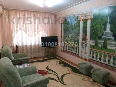 2-бөлмелі пәтер · 56 м² · 1/5 қабат, 7-й мкр 20, бағасы: 19 млн ₸ в Актау