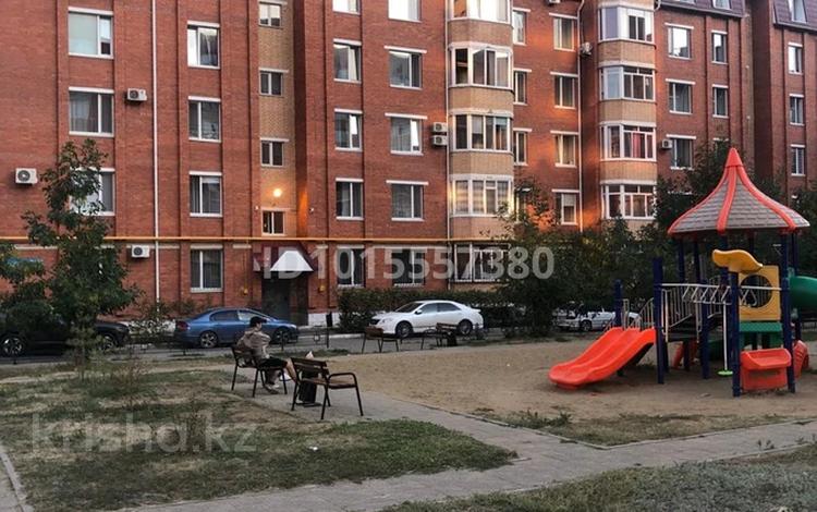 2-бөлмелі пәтер · 72 м² · 4/6 қабат, Наримановская 71, бағасы: 37 млн ₸ в Костанае — фото 2