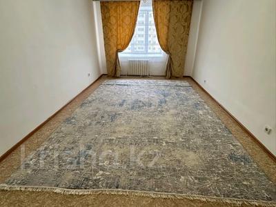 3-комнатная квартира · 69 м² · 3/9 этаж, Нурсити 1мкр за 19.8 млн 〒 в Актобе