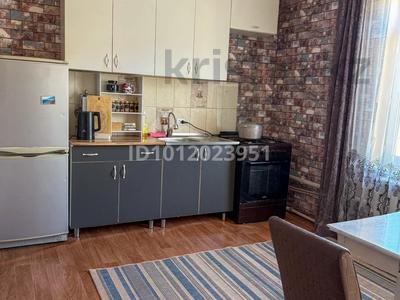 3-комнатная квартира · 60 м² · 2/2 этаж, Мәмбетов көш. 24 за 10.5 млн ₸ в 