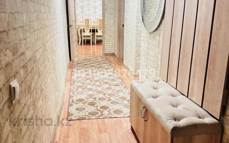 2-комнатная квартира · 45 м² · 3/3 этаж, мкр Фёдоровка 102 — Сапсан за 190 000 ₸ в Караганде, Казыбек би р-н — фото 2