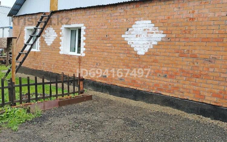 Жеке үй · 3 бөлме · 100 м² · 6 сот., Земляничная 3, бағасы: 14.5 млн ₸ в Усть-Каменогорске, Ульбинский — фото 2