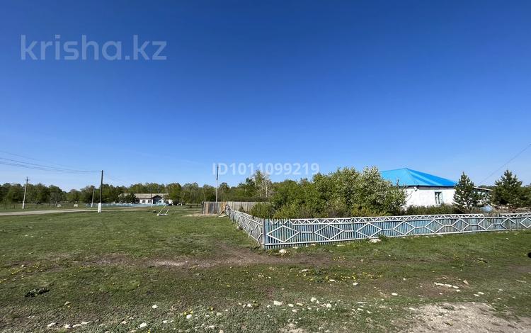 Жеке үй · 4 бөлме · 100 м² · 15 сот., Кызыл Сая — Зерендинский район , село Кызыл Сая, бағасы: 3 млн ₸ в  — фото 2
