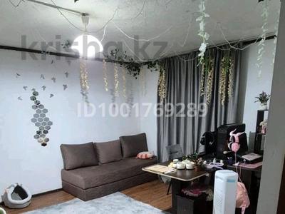 Отдельный дом · 32 комнаты · 1000 м² · 10 сот., мкр Новый Город, Академическая 4 — Кооперативного института за 200 млн ₸ в Караганде, Казыбек би р-н