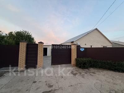 Отдельный дом · 4 комнаты · 120 м² · 5 сот., ул. Акжайык 156 за 26.5 млн ₸ в Зачаганске