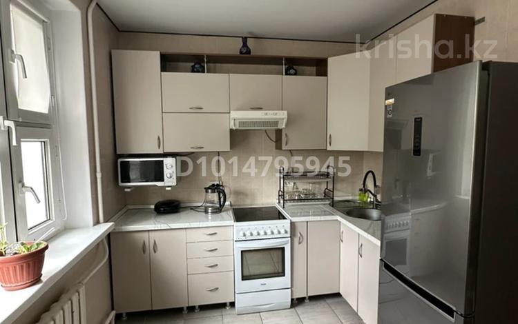 2-комнатная квартира · 67.2 м² · 5/12 этаж, мкр Самал-2 76 за 380 000 ₸ в Алматы, Медеуский р-н — фото 2