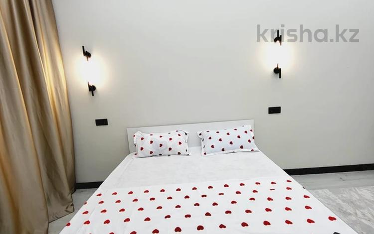 1-комнатная квартира · 47 м² · 6/18 этаж, Тургут Озала 237 — Алая за 18 000 〒 в Алматы, Бостандыкский р-н — фото 35